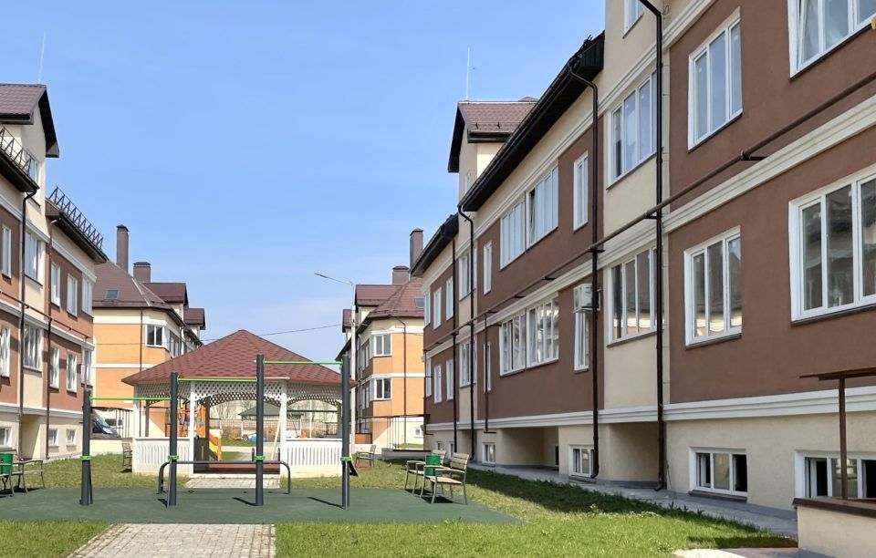 Продаётся 2-комнатная квартира, 57 м²