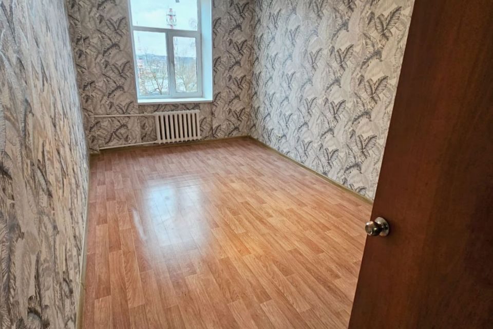 Продаётся 3-комнатная квартира, 65 м²