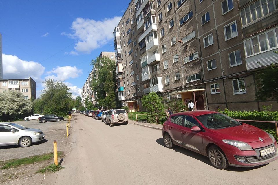 Продаётся 3-комнатная квартира, 60 м²