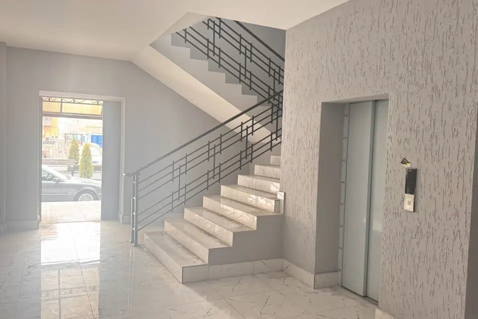 Продаётся 3-комнатная квартира, 83 м²