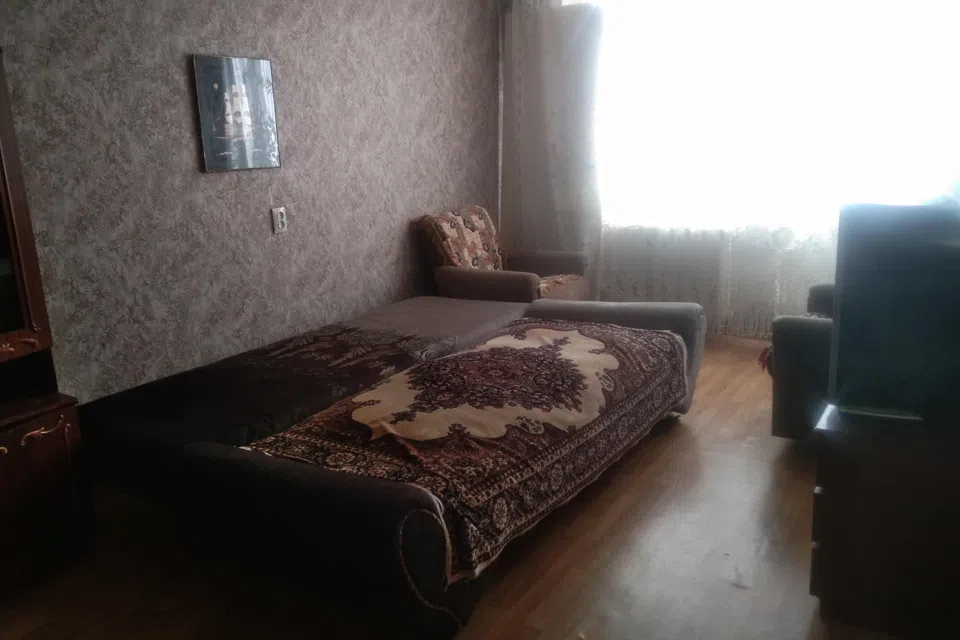 Продаётся 3-комнатная квартира, 65.9 м²