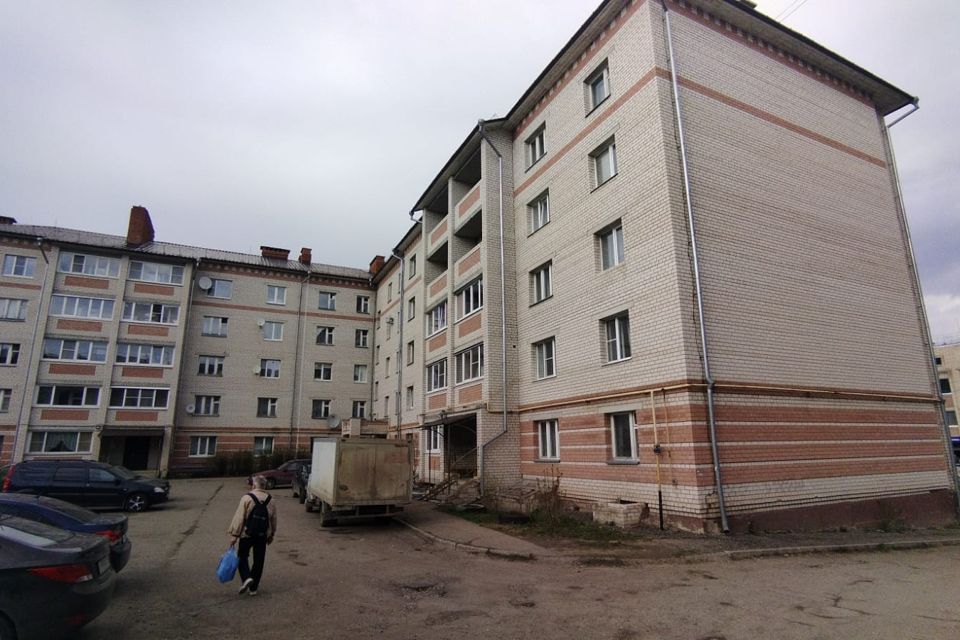 Продаётся 1-комнатная квартира, 37.4 м²