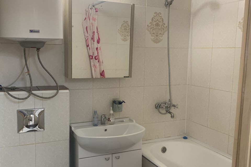 Продаётся 1-комнатная квартира, 35.5 м²