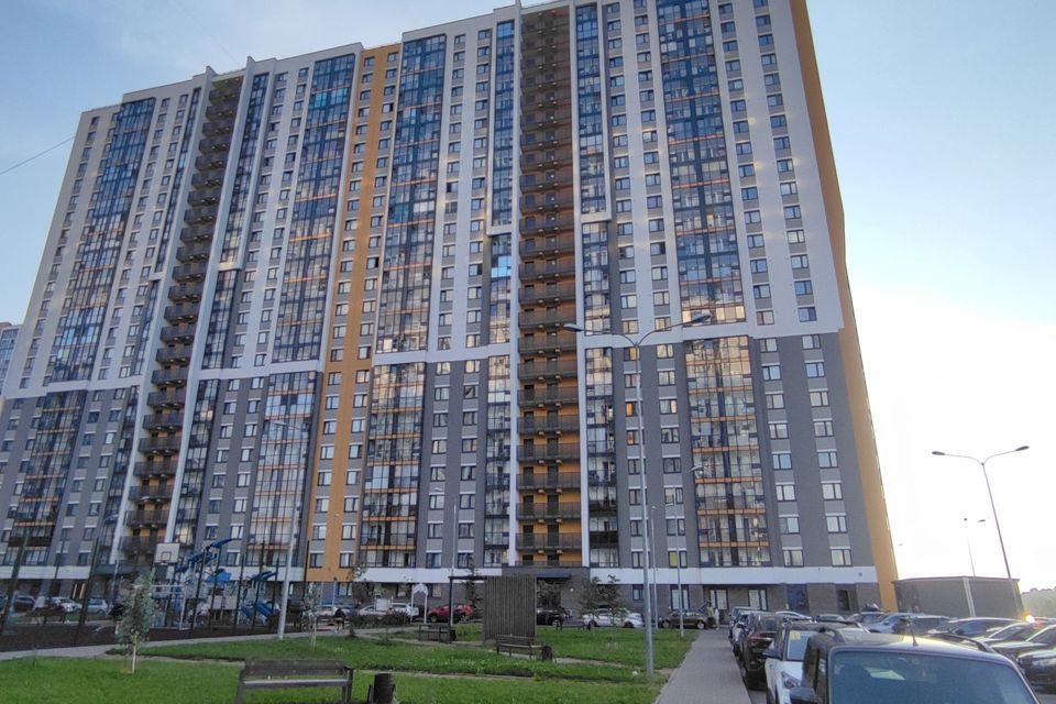 Продаётся 1-комнатная квартира, 35.8 м²