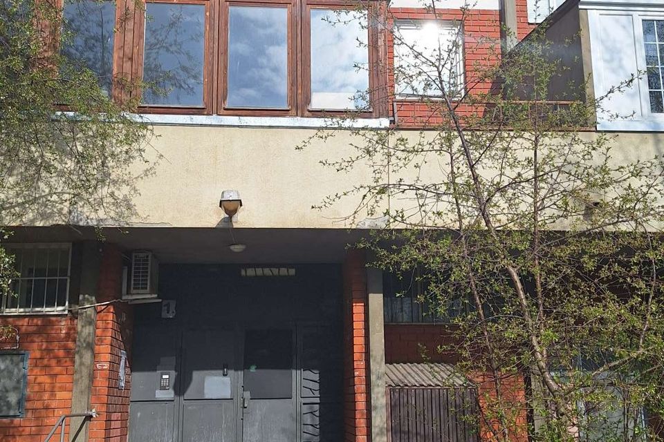 Продаётся 4-комнатная квартира, 84.2 м²