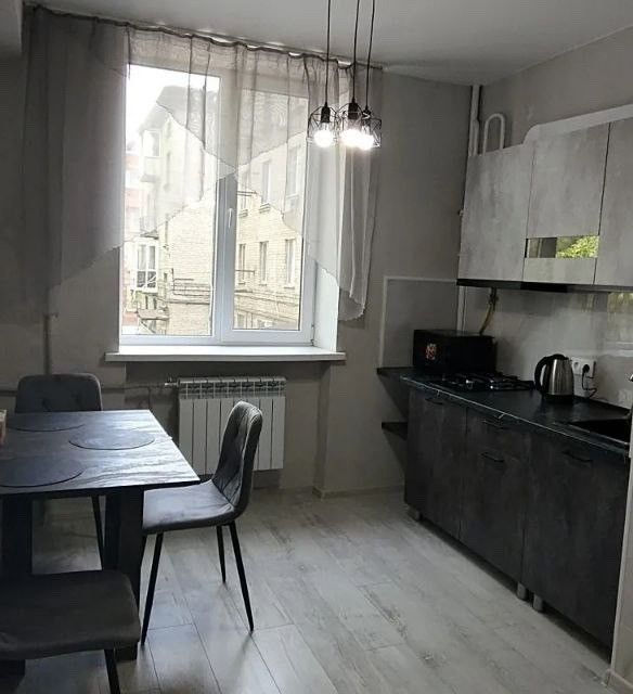Продаётся 3-комнатная квартира, 69 м²