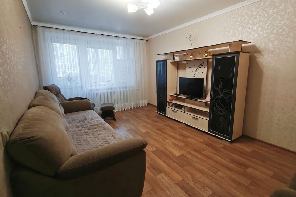 Продаётся 3-комнатная квартира, 62.3 м²
