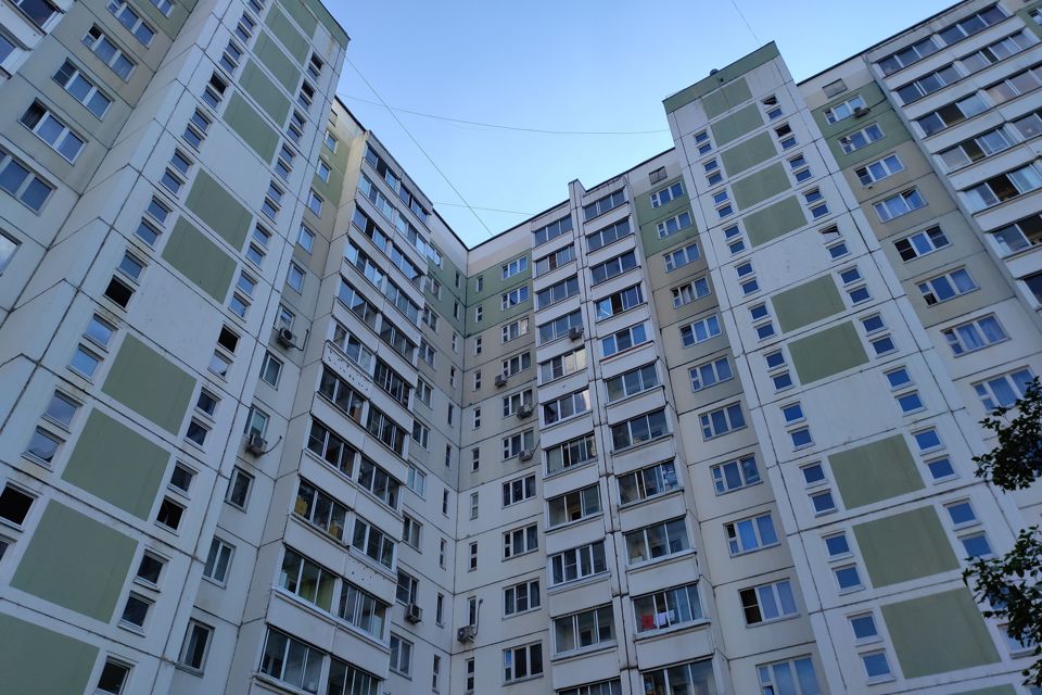 Продаётся 3-комнатная квартира, 100 м²