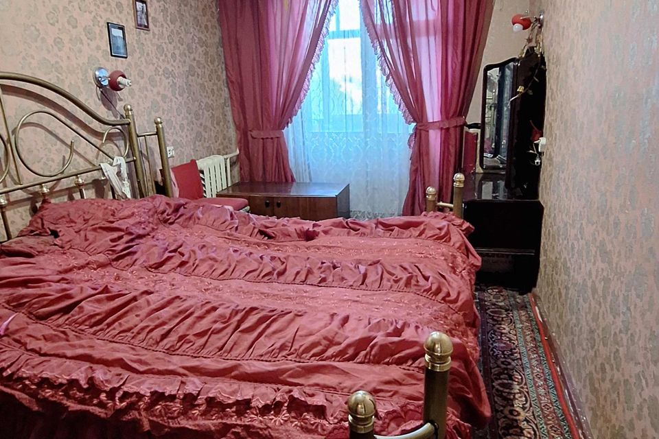Продаётся 4-комнатная квартира, 83.4 м²