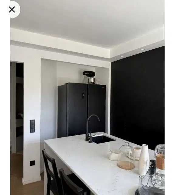 Продаётся 4-комнатная квартира, 96 м²