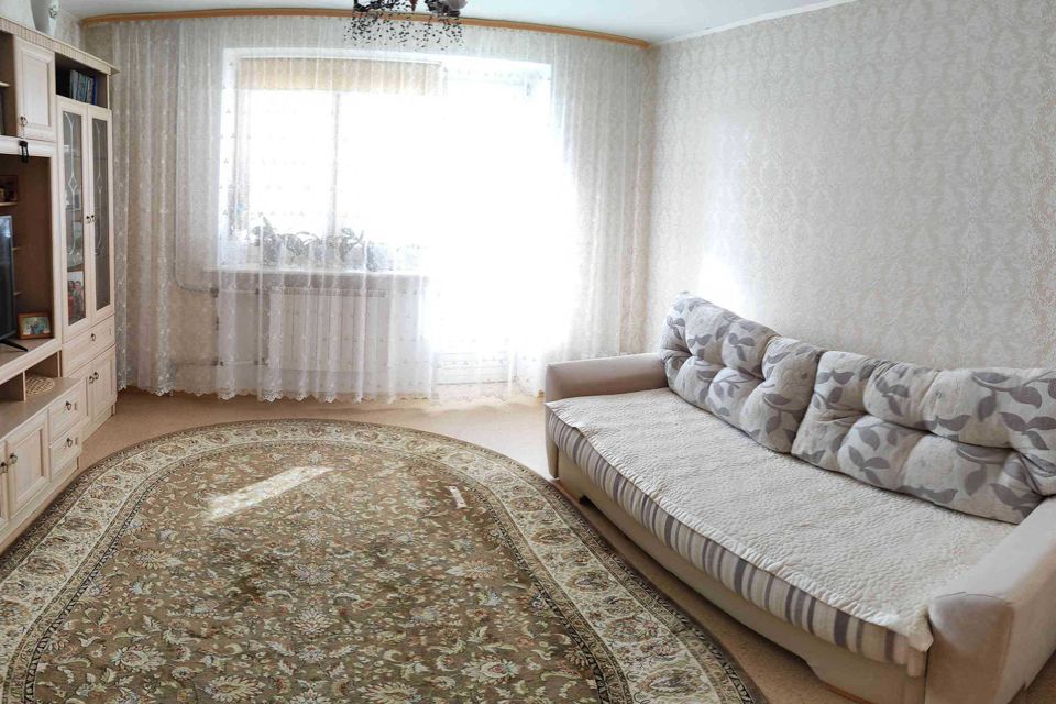 Продаётся 2-комнатная квартира, 57.2 м²