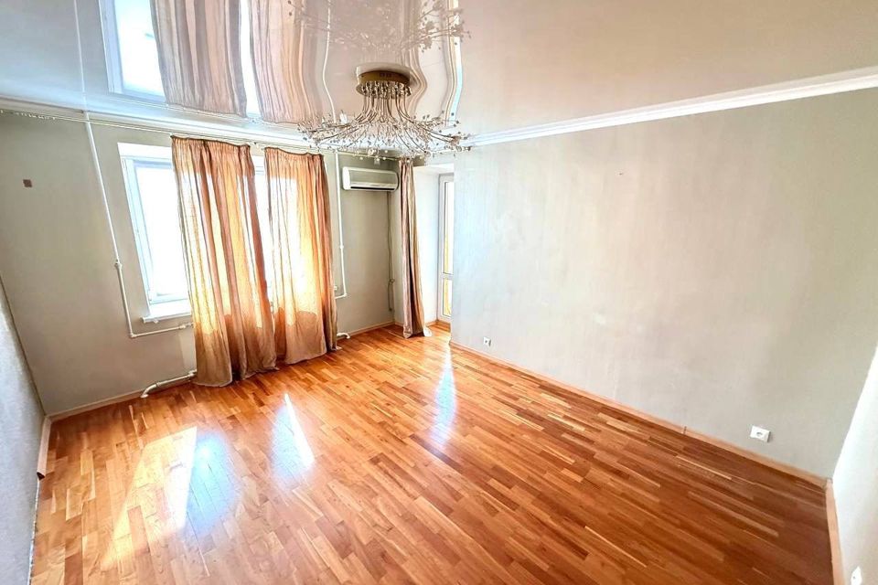 Продаётся 3-комнатная квартира, 76.9 м²