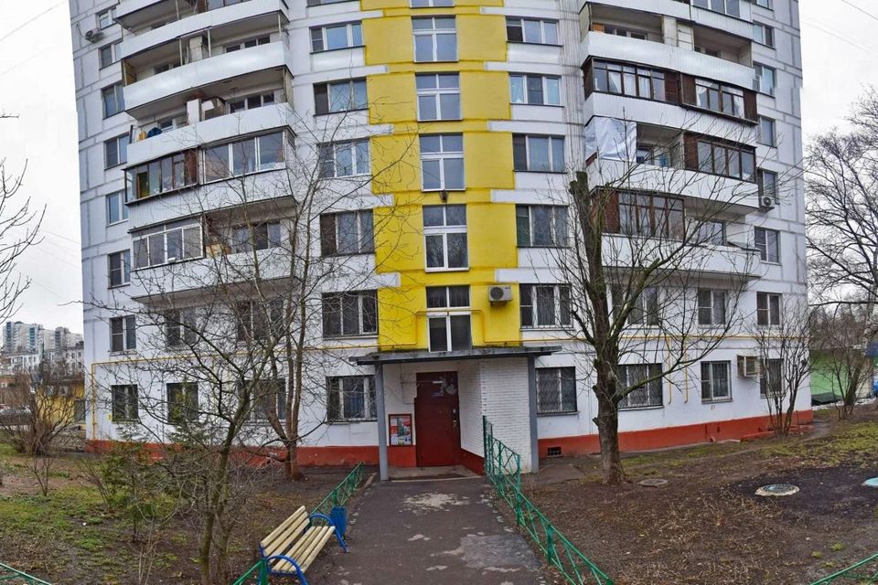 Продаётся 3-комнатная квартира, 63.6 м²