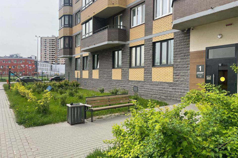 Продаётся 1-комнатная квартира, 39.8 м²