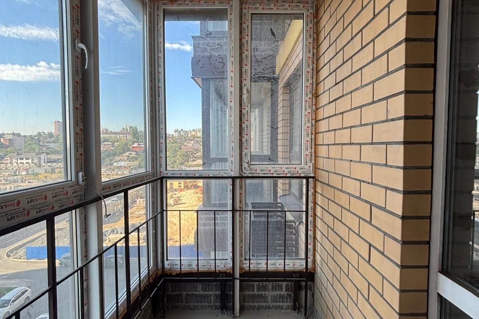 Продаётся 1-комнатная квартира, 42 м²