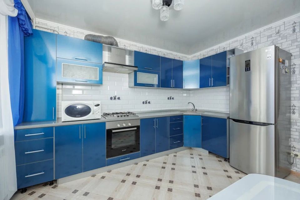 Продаётся 2-комнатная квартира, 59.8 м²