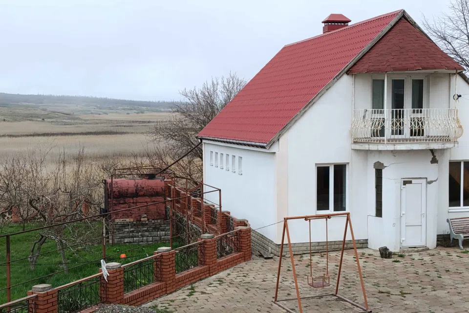 Продаётся 2-этажный дом, 455 м²