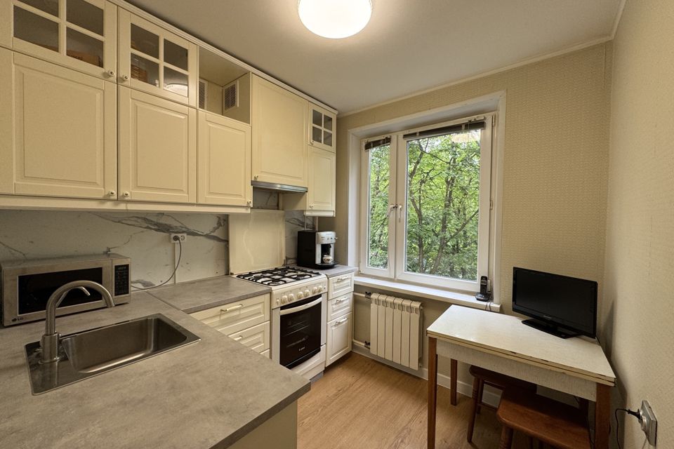 Продаётся 3-комнатная квартира, 58 м²