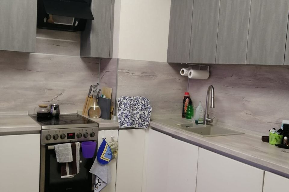 Продаётся 3-комнатная квартира, 82.2 м²