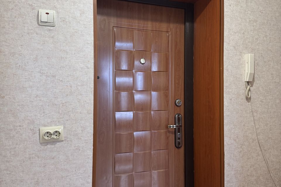 Продаётся 1-комнатная квартира, 32 м²