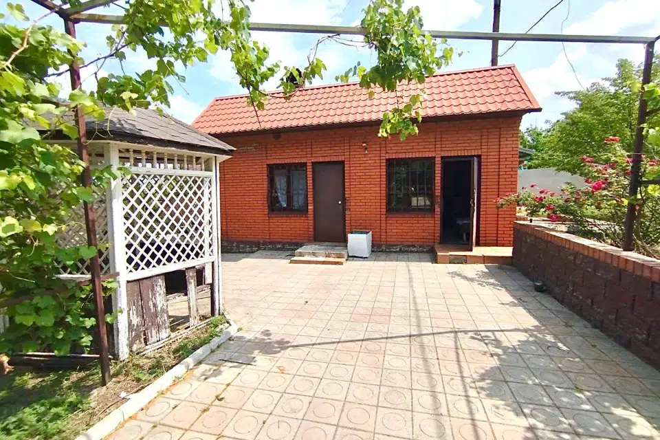 Продаётся 2-этажный дом, 120 м²