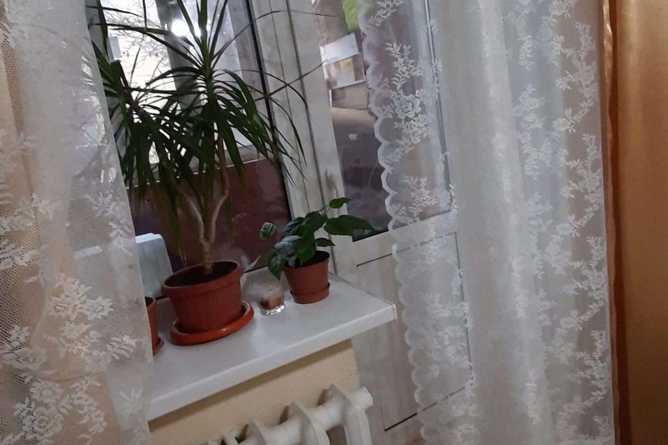 Продаётся 3-комнатная квартира, 58.1 м²