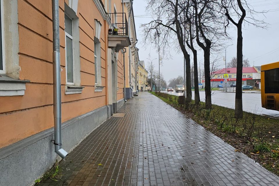 Продаётся 2-комнатная квартира, 65 м²