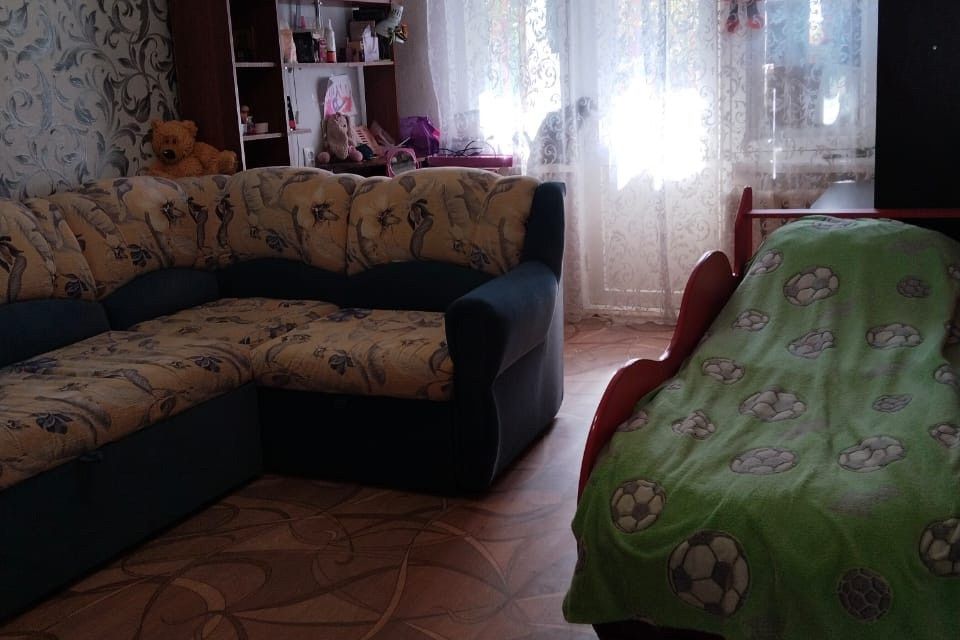 Продаётся 3-комнатная квартира, 61.4 м²