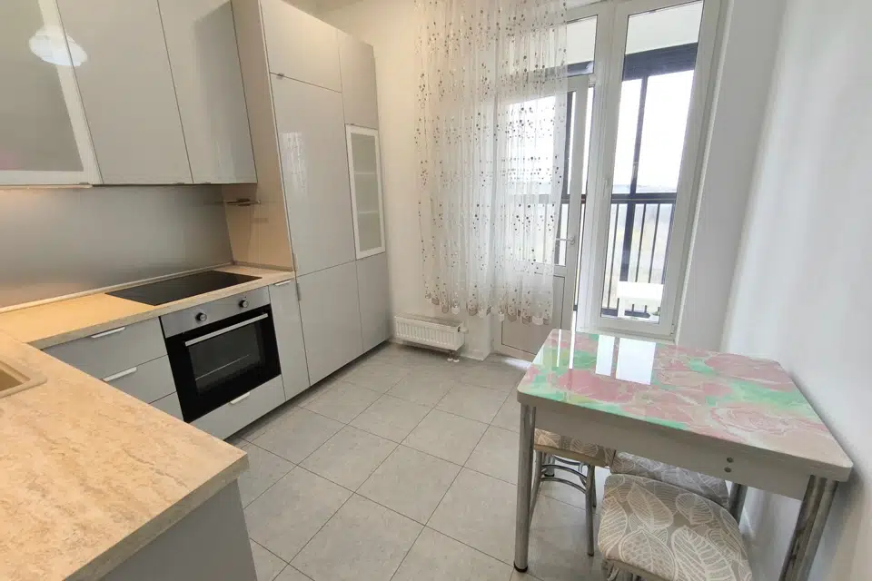 Продаётся 2-комнатная квартира, 57 м²