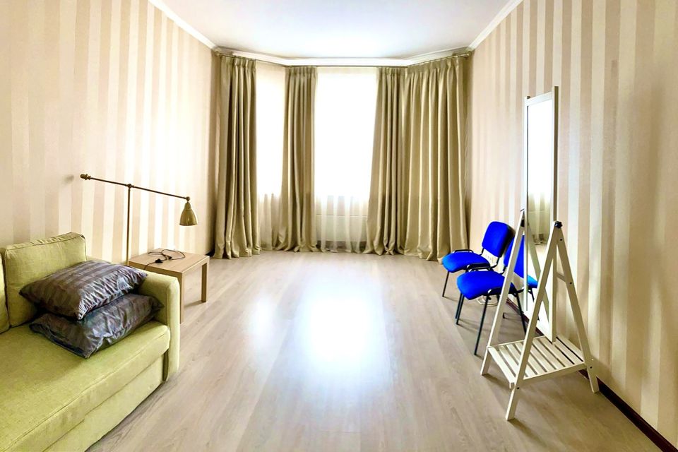 Сдаётся 1-комнатная квартира, 45 м²