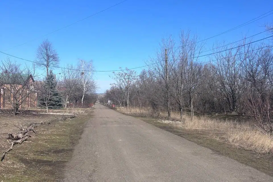 Продаётся участок, 10 сот.