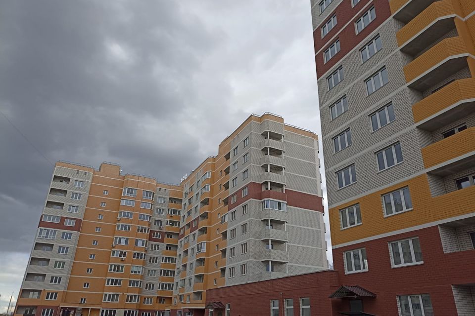 Продаётся 2-комнатная квартира, 61 м²