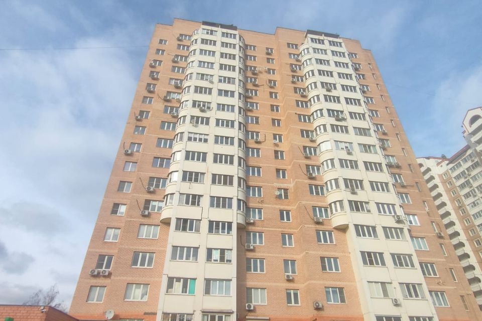 Продаётся 2-комнатная квартира, 67.5 м²