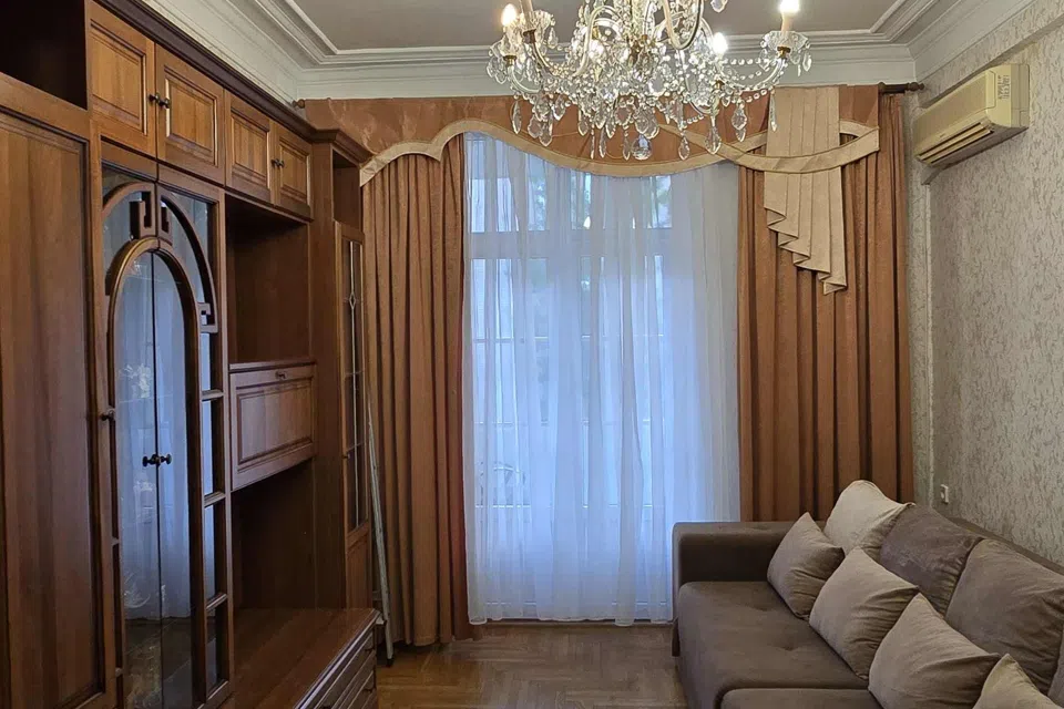 Продаётся 2-комнатная квартира, 60 м²