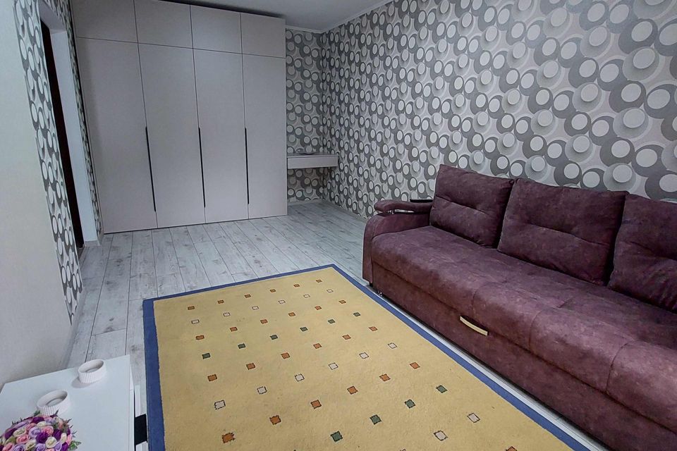 Сдаётся 1-комнатная квартира, 35 м²