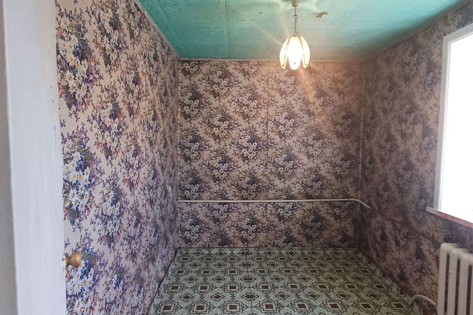 Продаётся 4-комнатная квартира, 64 м²