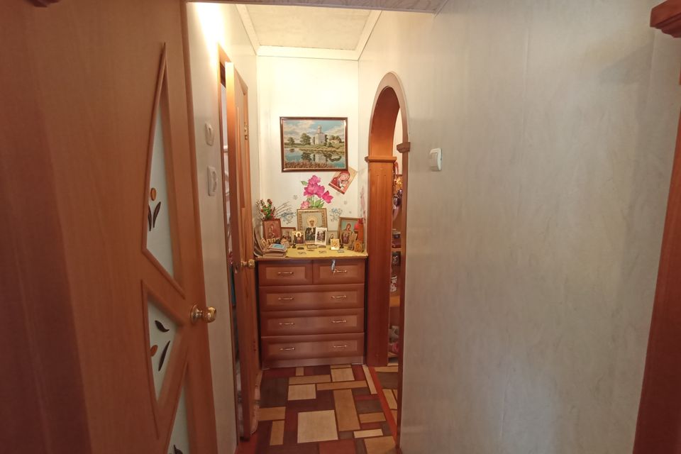 Продаётся 4-комнатная квартира, 60 м²