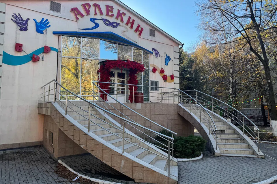 Продаётся помещение своб. назначения, 322 м²