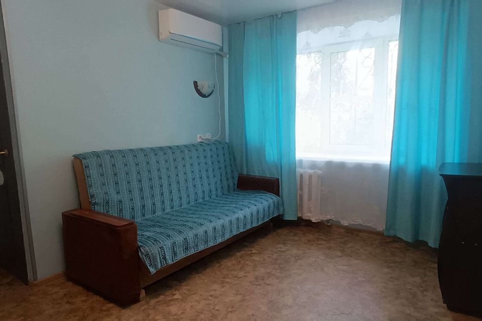 Продаётся 2-комнатная квартира, 43.2 м²