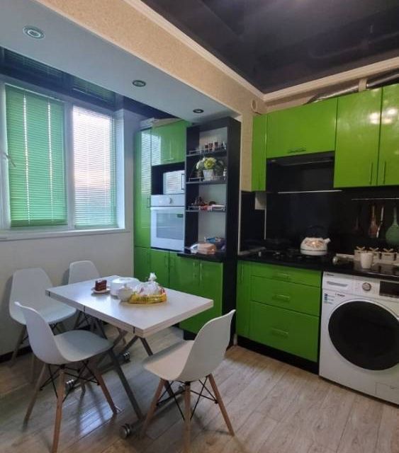 Продаётся 3-комнатная квартира, 74 м²