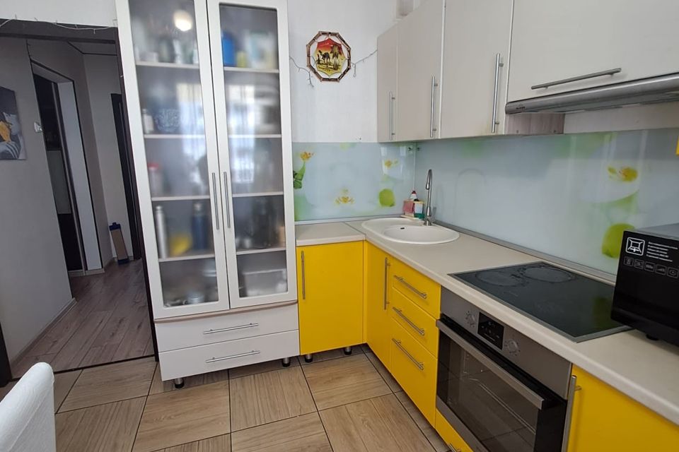 Продаётся 2-комнатная квартира, 57.2 м²