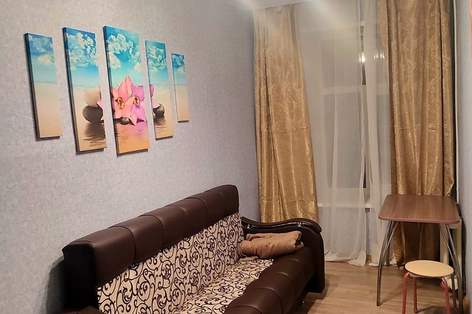 Продаётся комната в 4-комн. квартире, 11.4 м²