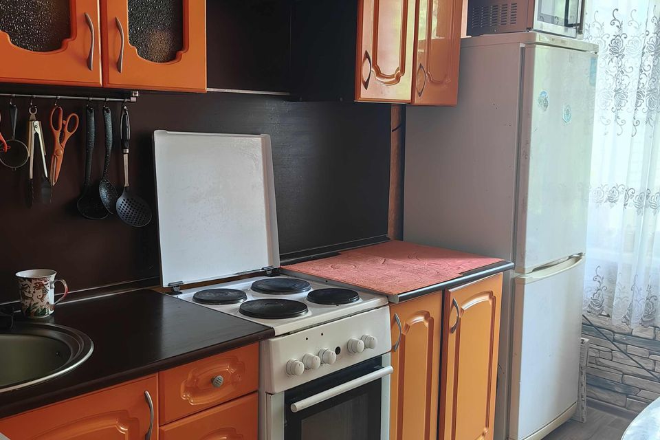 Продаётся 3-комнатная квартира, 60.8 м²