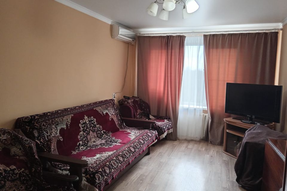 Продаётся 3-комнатная квартира, 58 м²