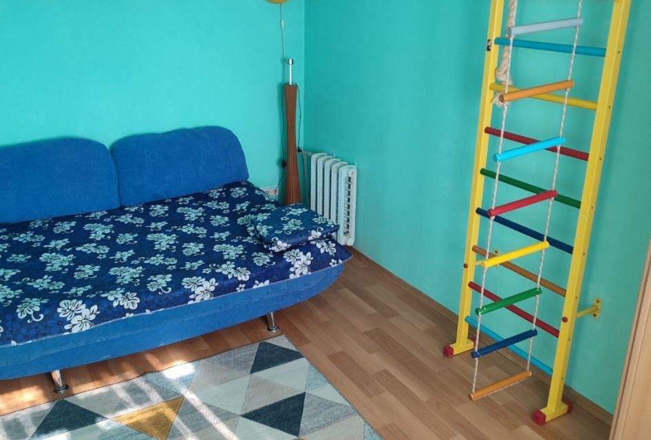 Продаётся 3-комнатная квартира, 65 м²