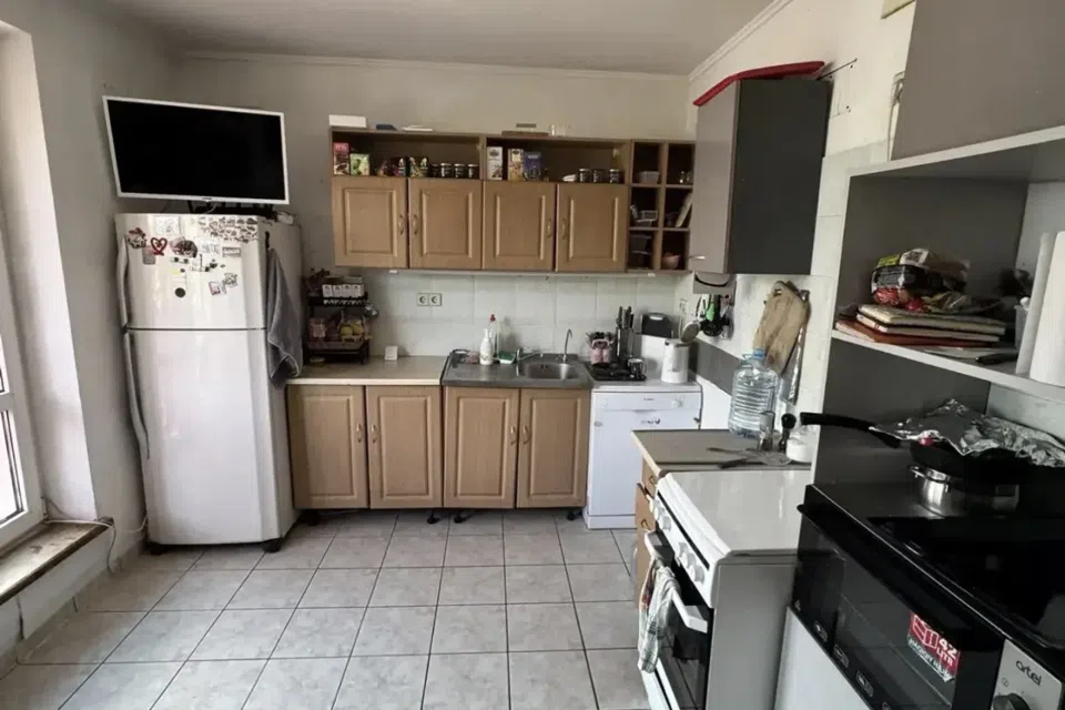 Продаётся 2-этажный дом, 190 м²
