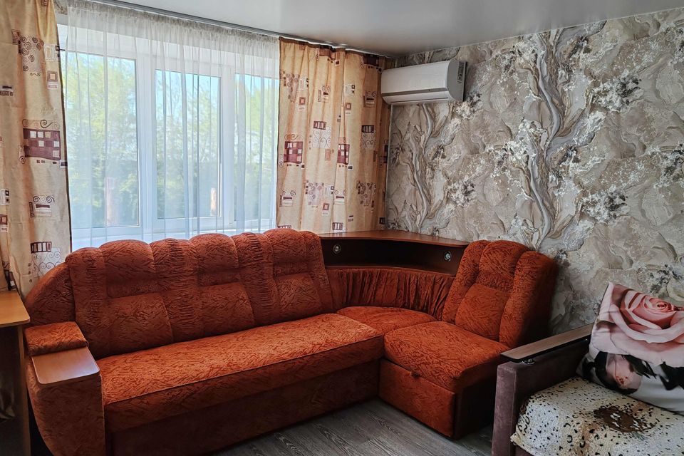 Сдаётся 1-комнатная квартира, 35 м²