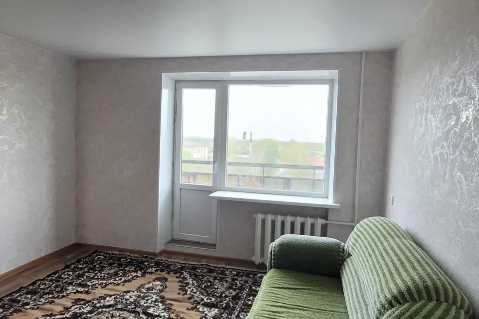 Продаётся 1-комнатная квартира, 38 м²