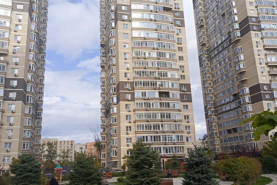 Продаётся 2-комнатная квартира, 72 м²