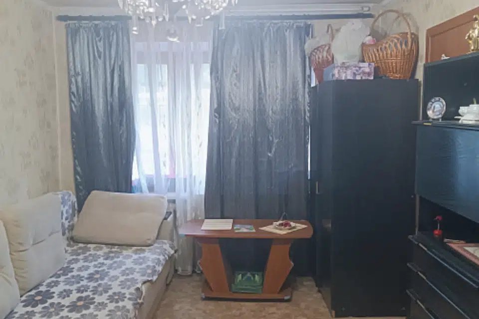 Продаётся 3-комнатная квартира, 55.7 м²